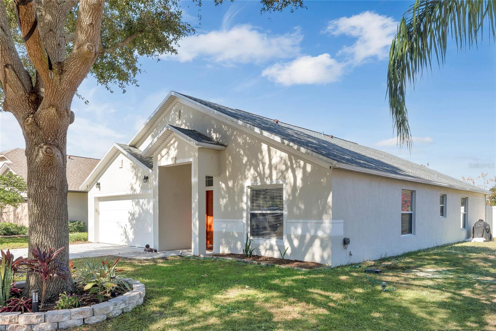 704 LAKE CHARLES DR, DAVENPORT, FL, 33837
