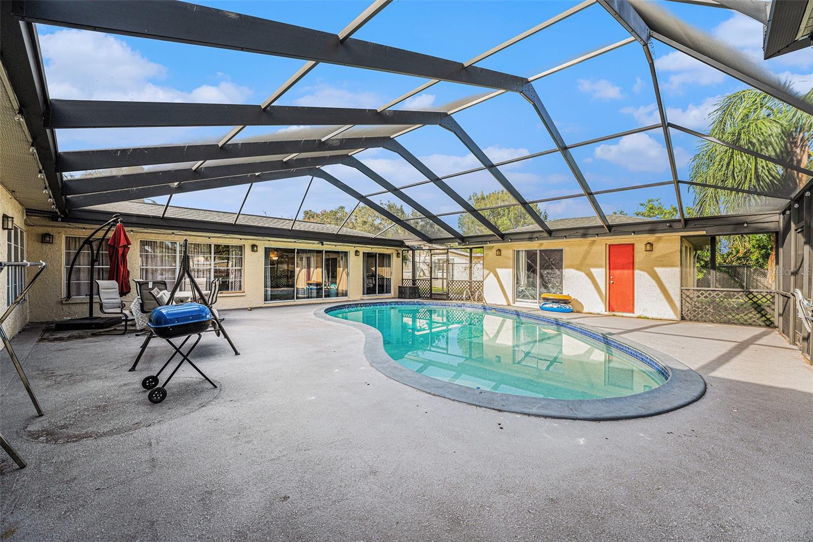 317 WENDI LN, RUSKIN, FL, 33570