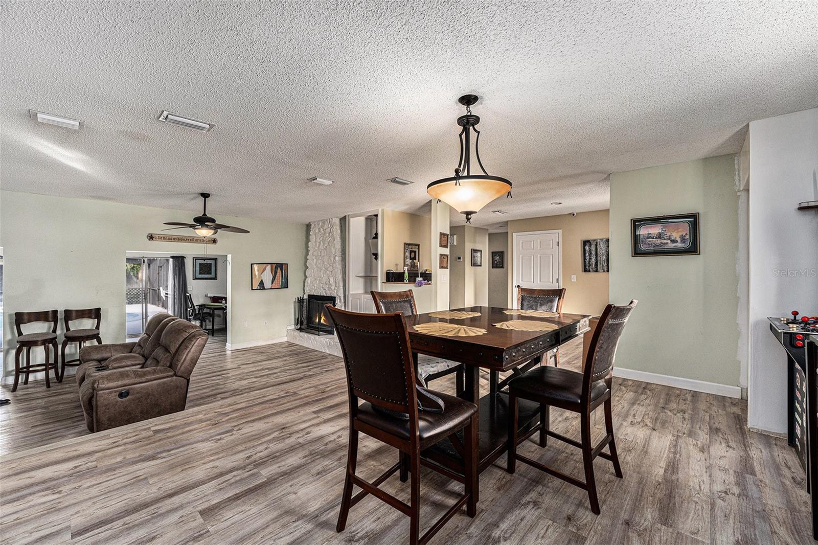 317 WENDI LN, RUSKIN, FL, 33570