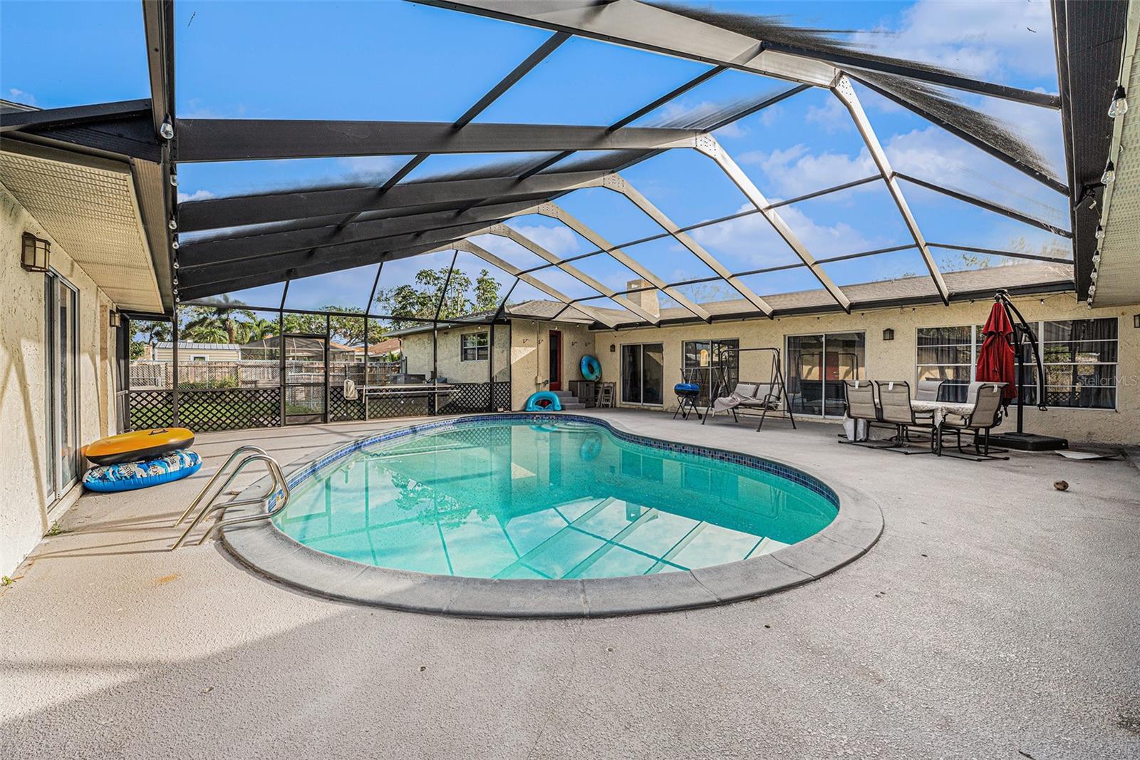 317 WENDI LN, RUSKIN, FL, 33570