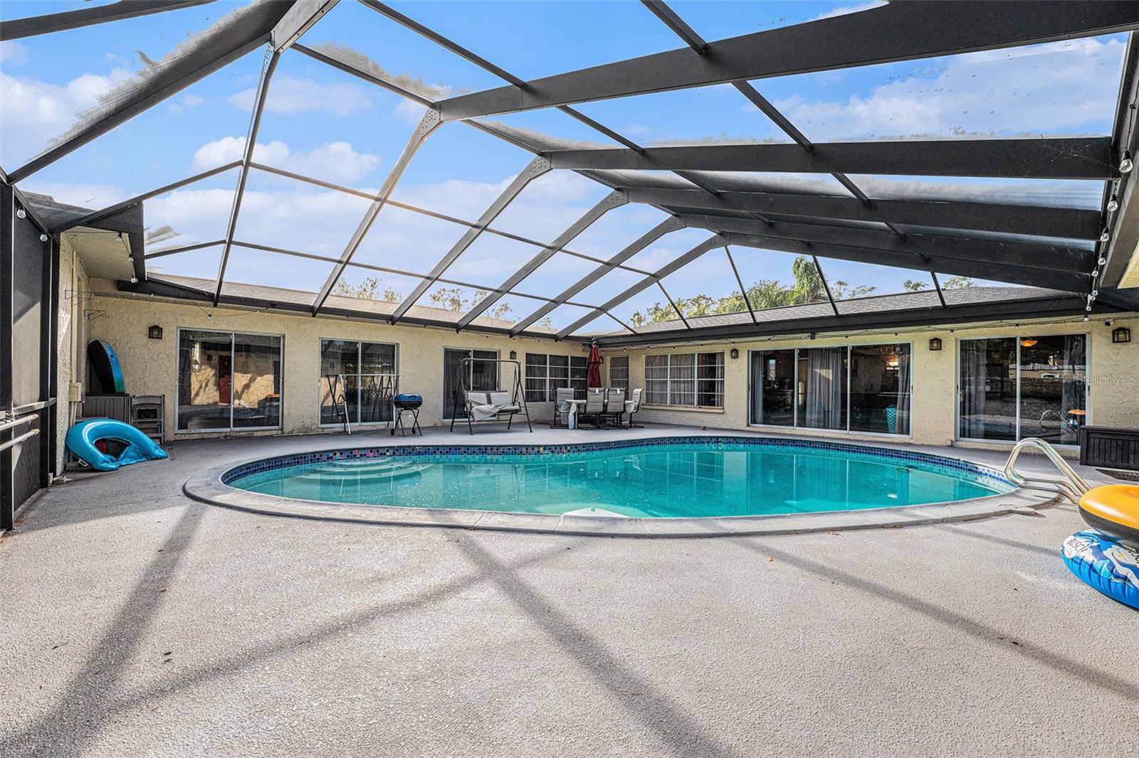 317 WENDI LN, RUSKIN, FL, 33570