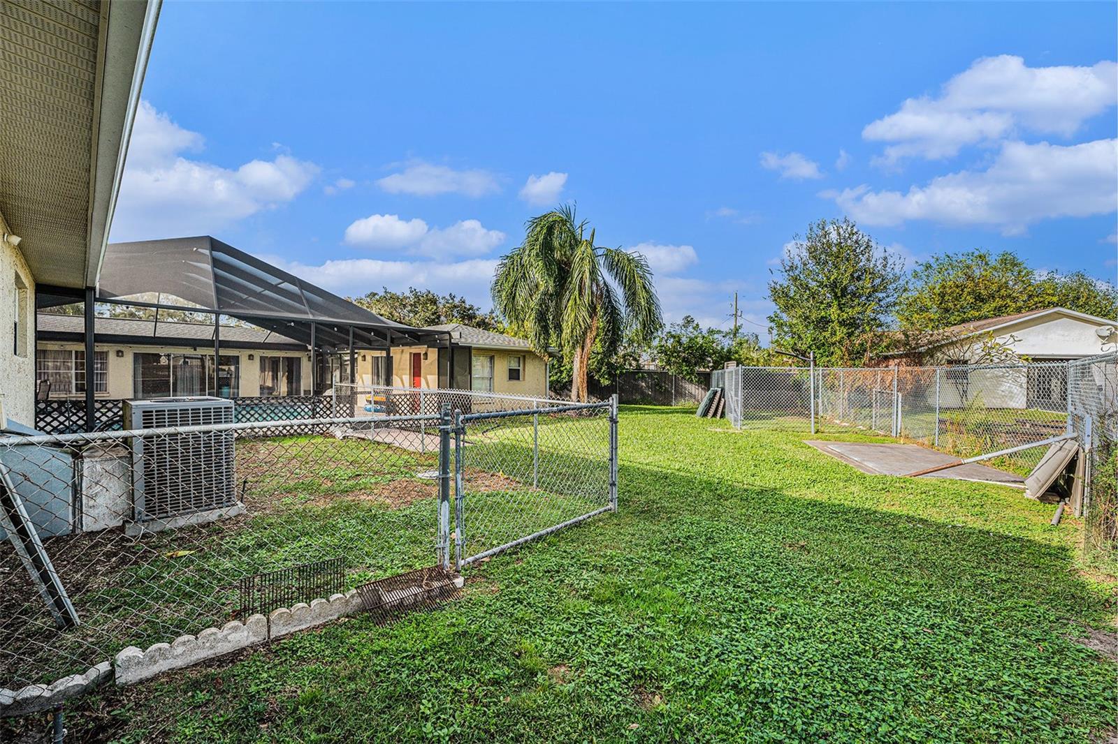 317 WENDI LN, RUSKIN, FL, 33570