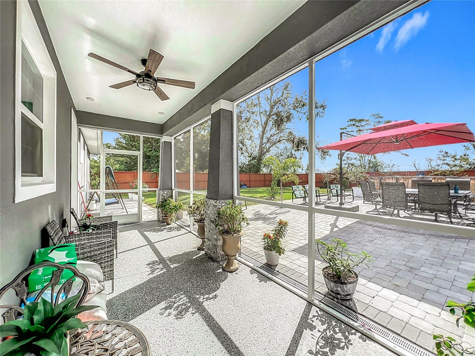 365 NASSAU AVE, LAKE WALES, FL, 33853