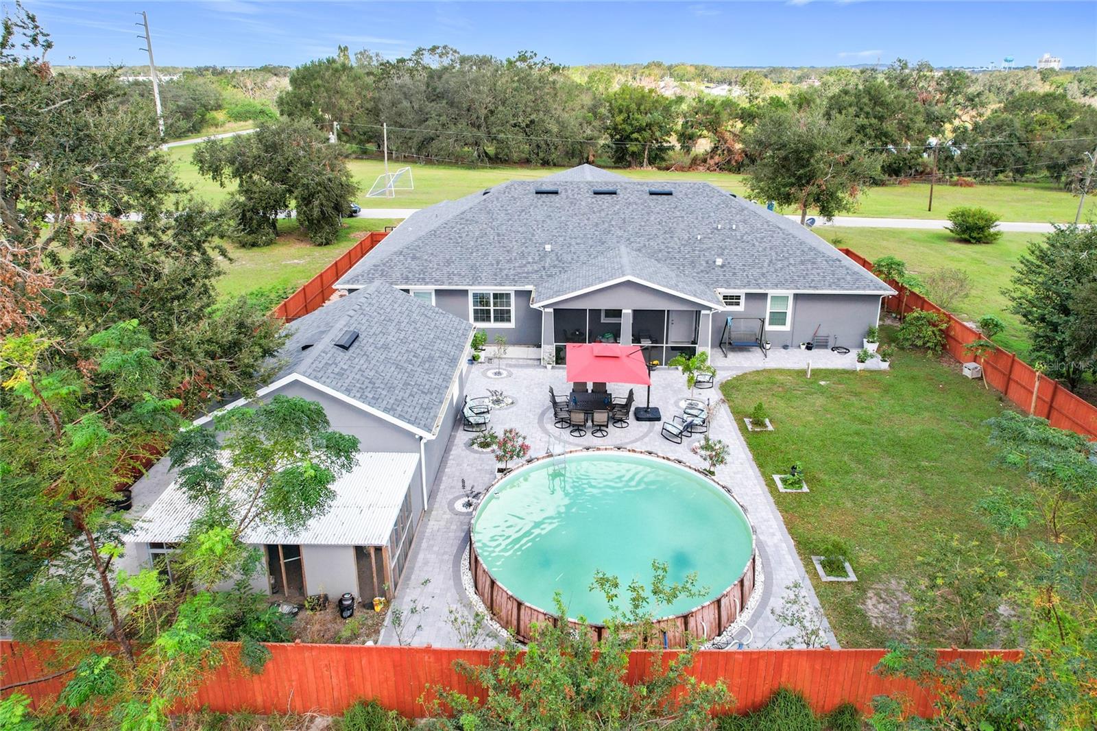 365 NASSAU AVE, LAKE WALES, FL, 33853