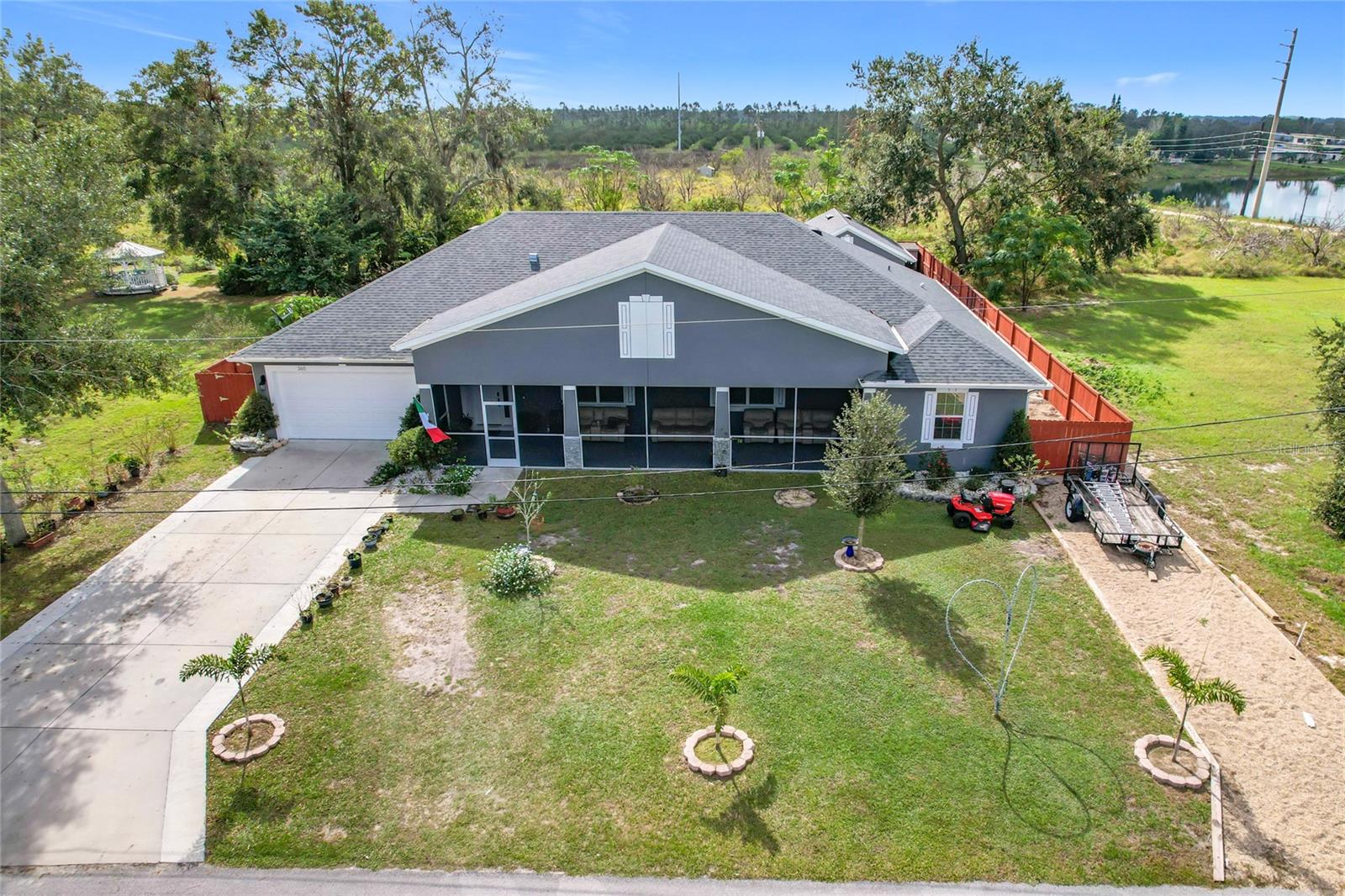 365 NASSAU AVE, LAKE WALES, FL, 33853