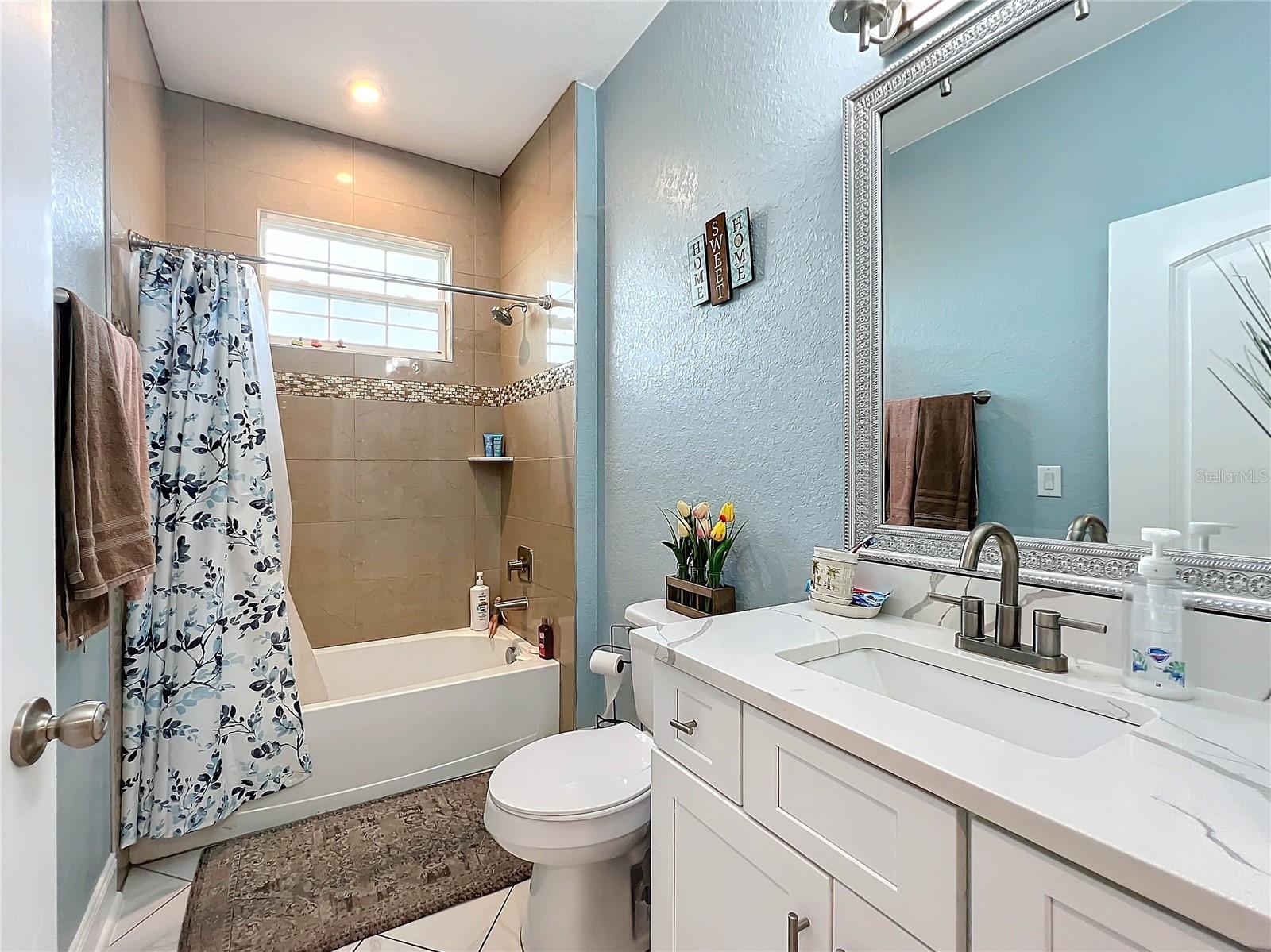 365 NASSAU AVE, LAKE WALES, FL, 33853