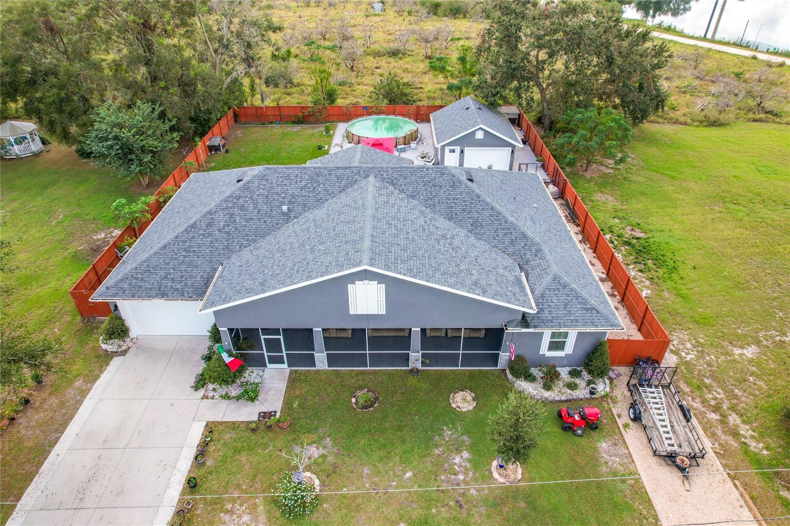 365 NASSAU AVE, LAKE WALES, FL, 33853