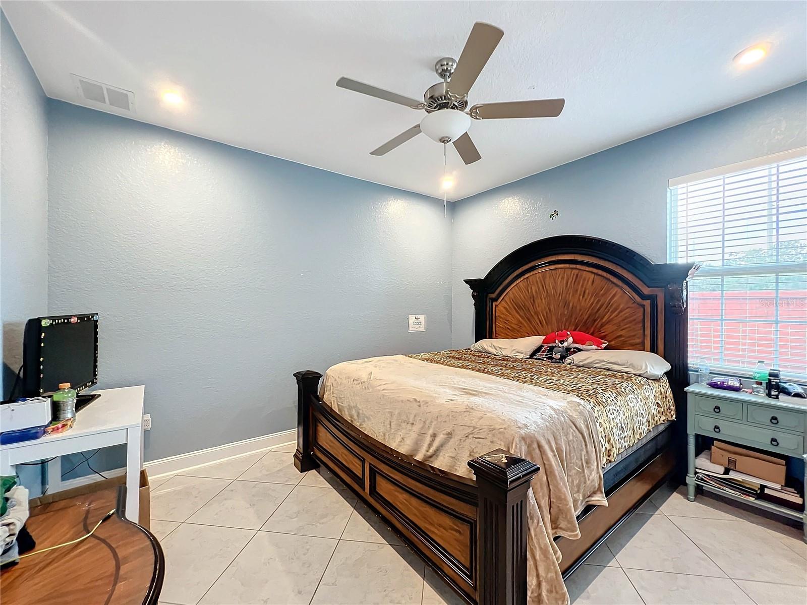 365 NASSAU AVE, LAKE WALES, FL, 33853