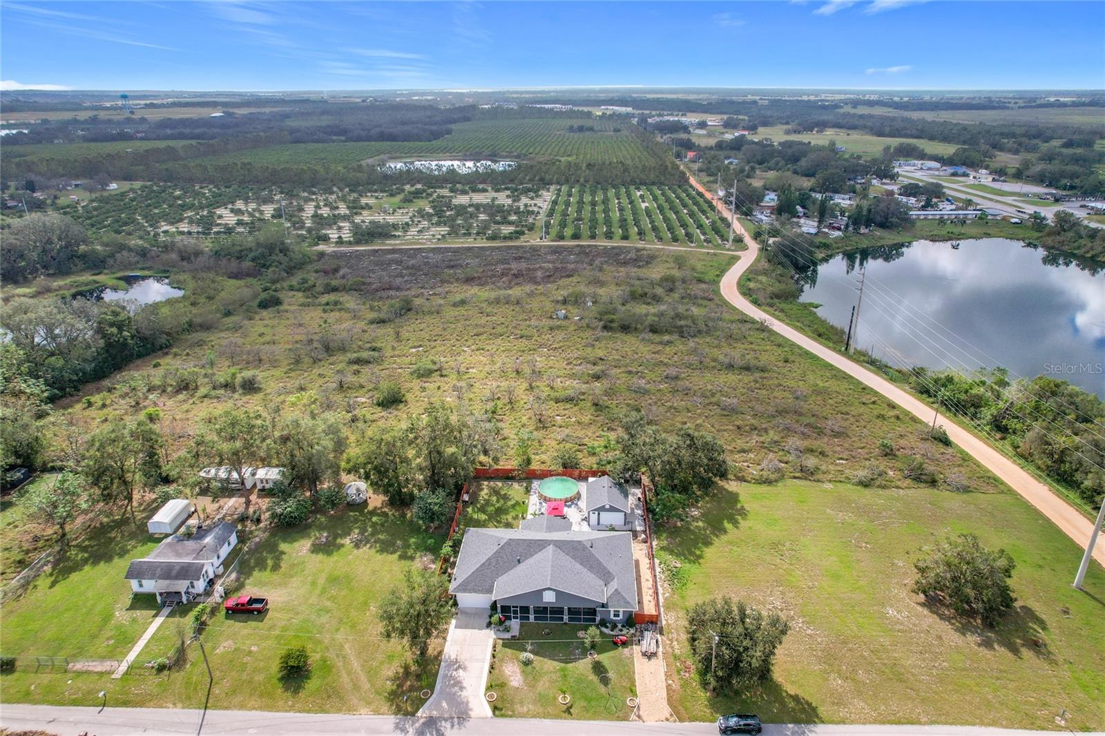 365 NASSAU AVE, LAKE WALES, FL, 33853
