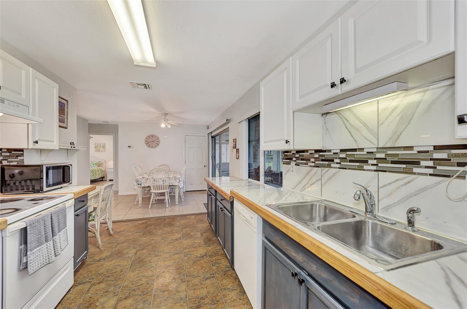 4555 MCKIBBEN DR, NORTH PORT, FL, 34287