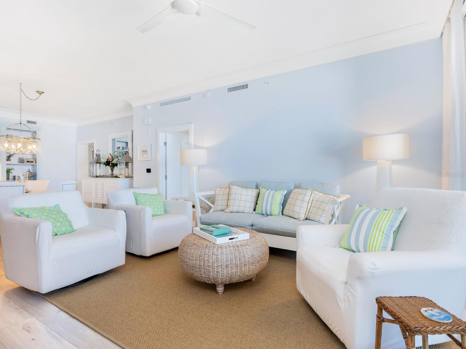 915 SEASIDE DR #407, SARASOTA, FL, 34242