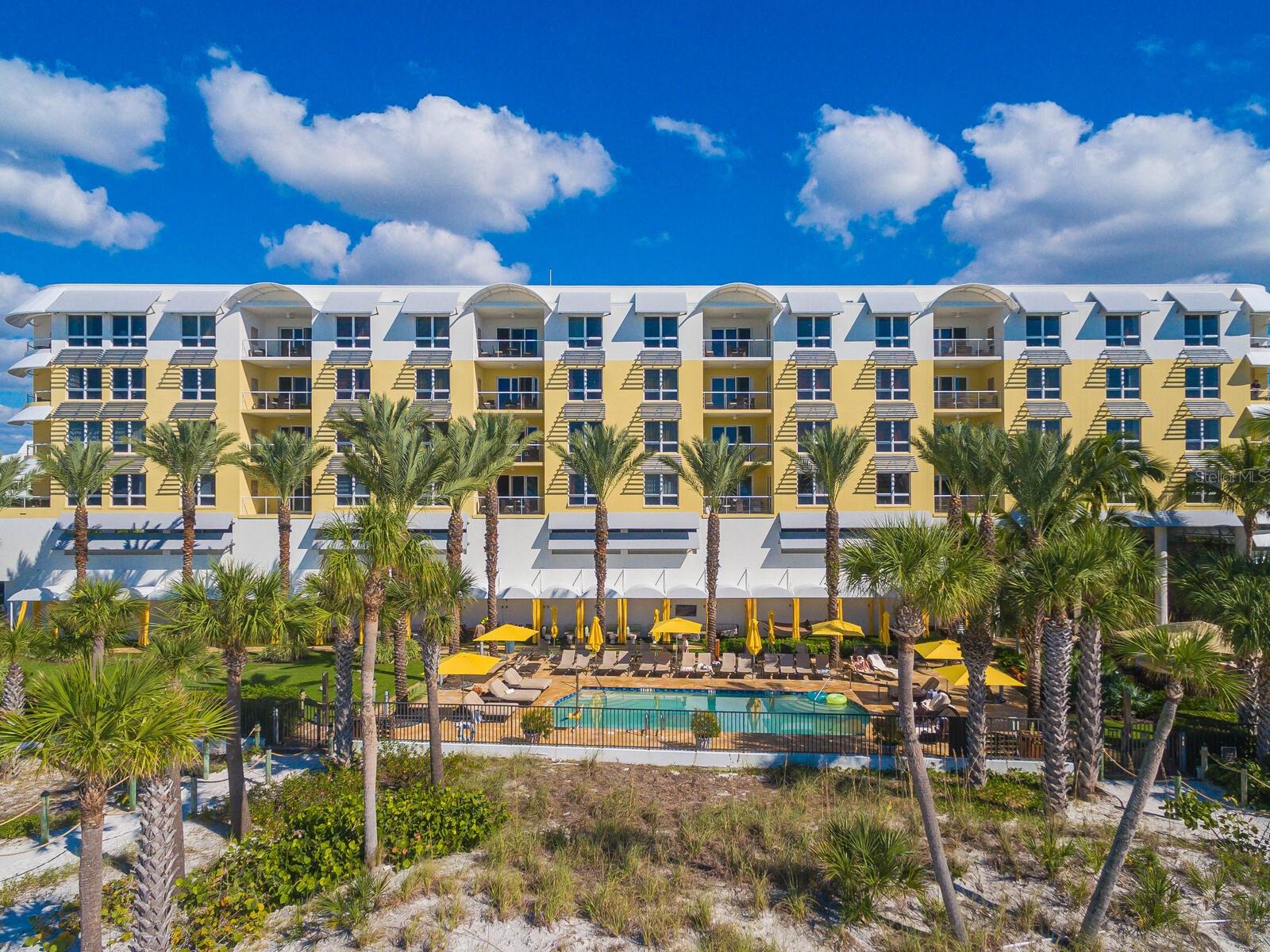 915 SEASIDE DR #407, SARASOTA, FL, 34242