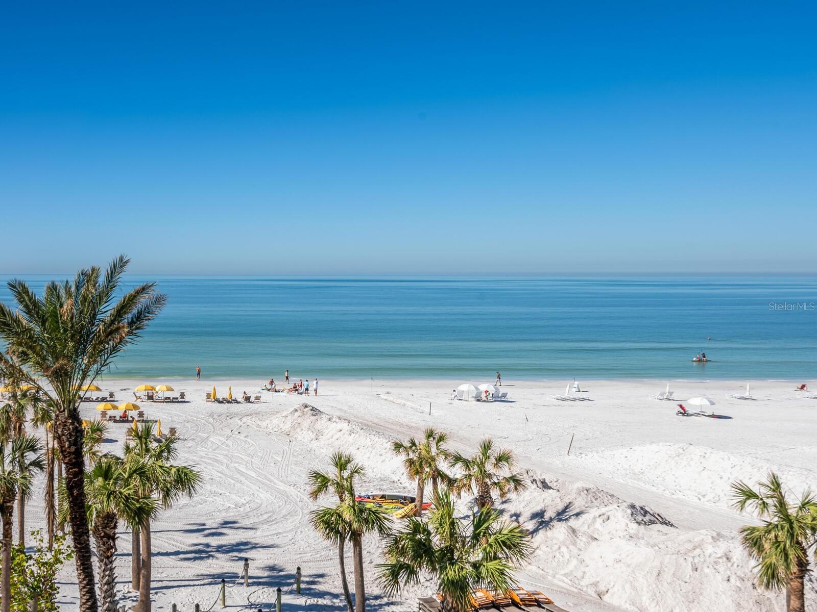 915 SEASIDE DR #407, SARASOTA, FL, 34242