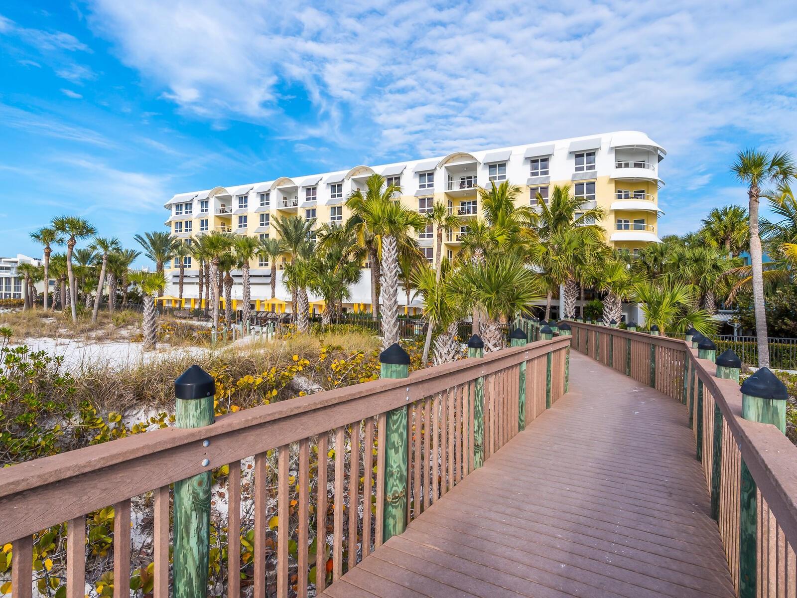 915 SEASIDE DR #407, SARASOTA, FL, 34242