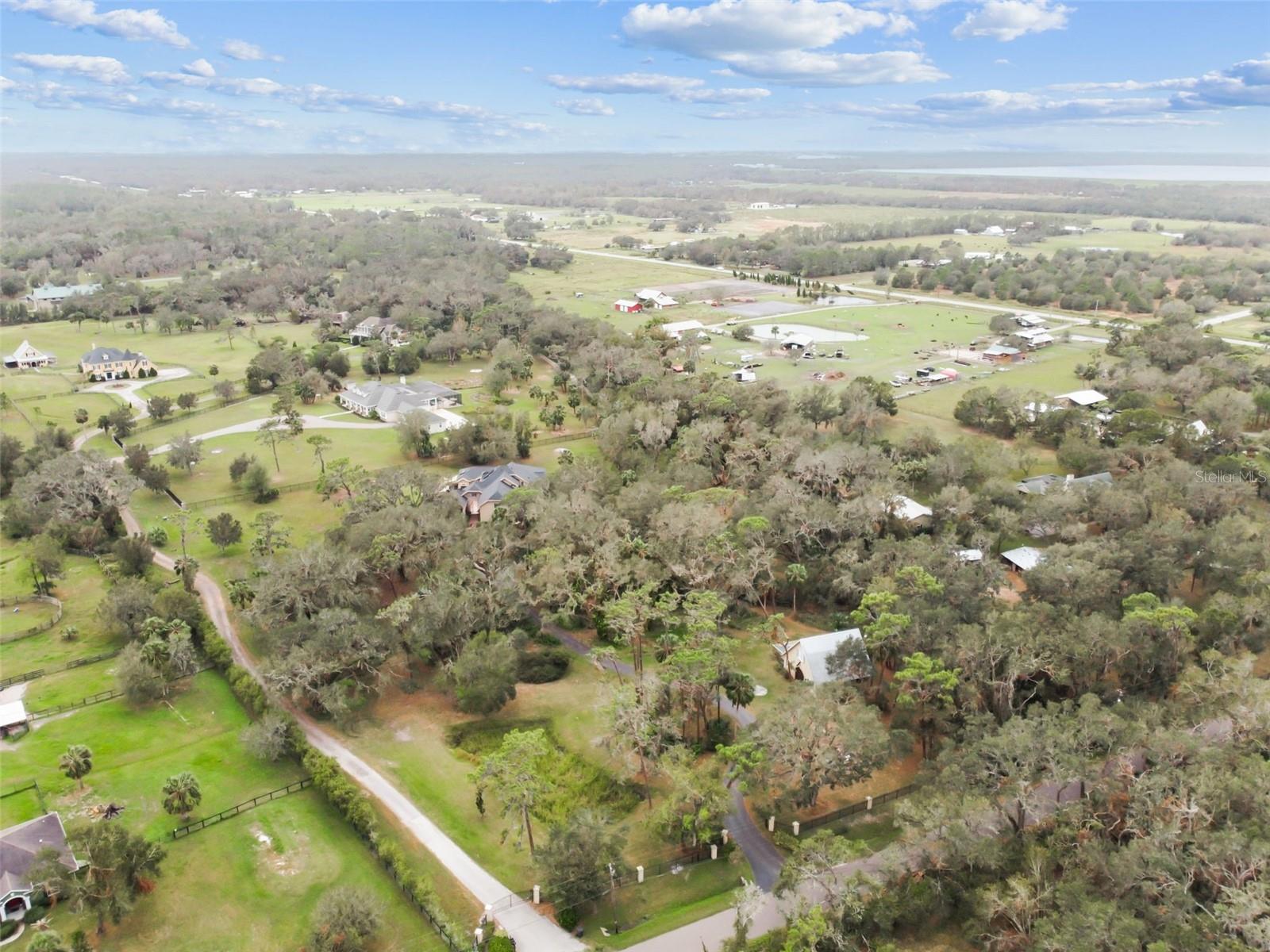 12709 MANNHURST OAK LN, LITHIA, FL, 33547