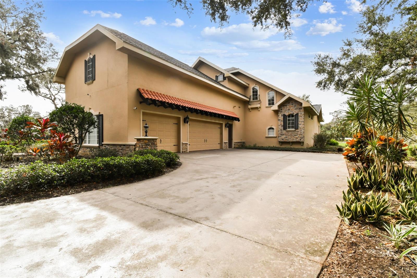 12709 MANNHURST OAK LN, LITHIA, FL, 33547