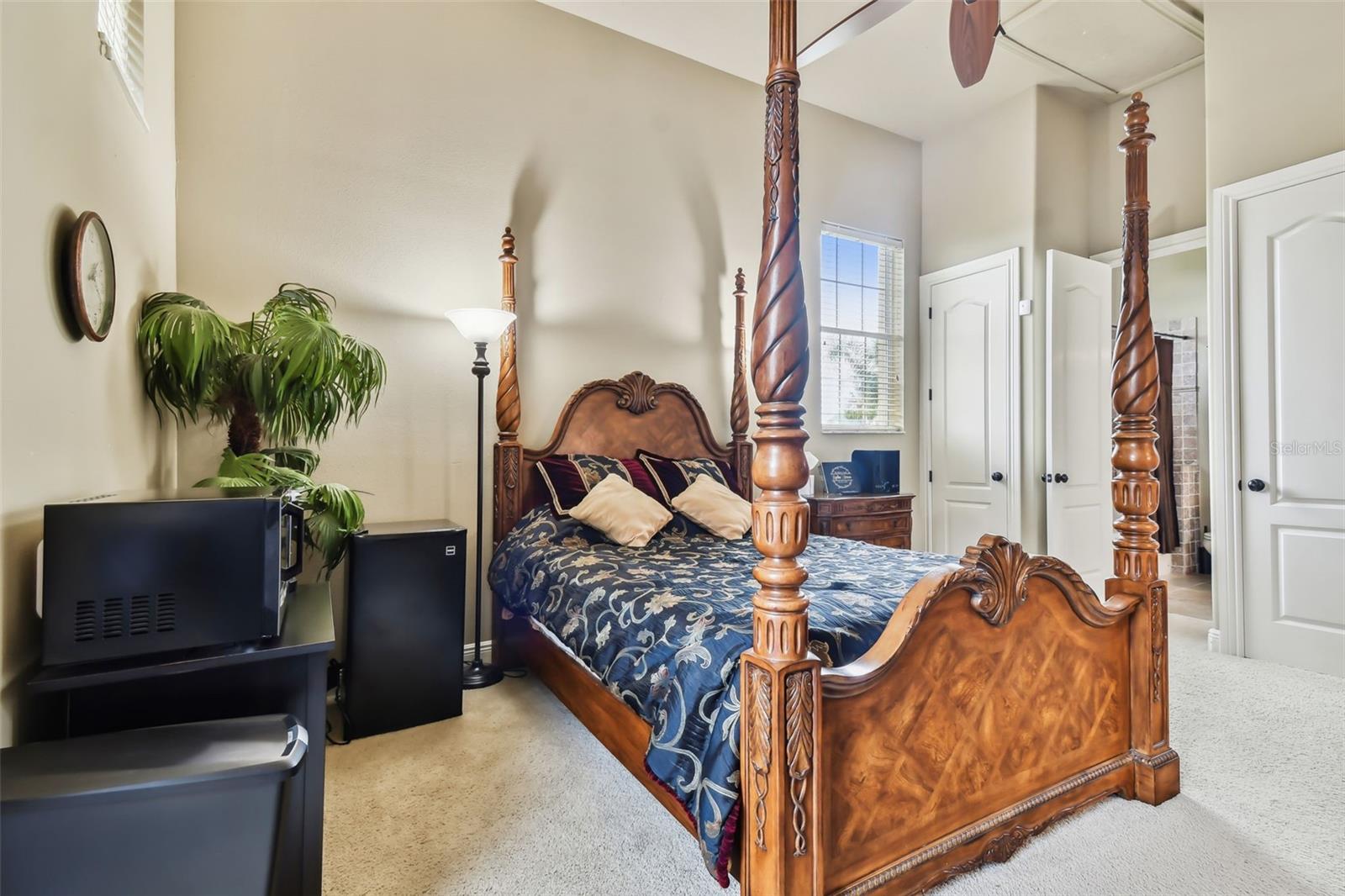 12709 MANNHURST OAK LN, LITHIA, FL, 33547