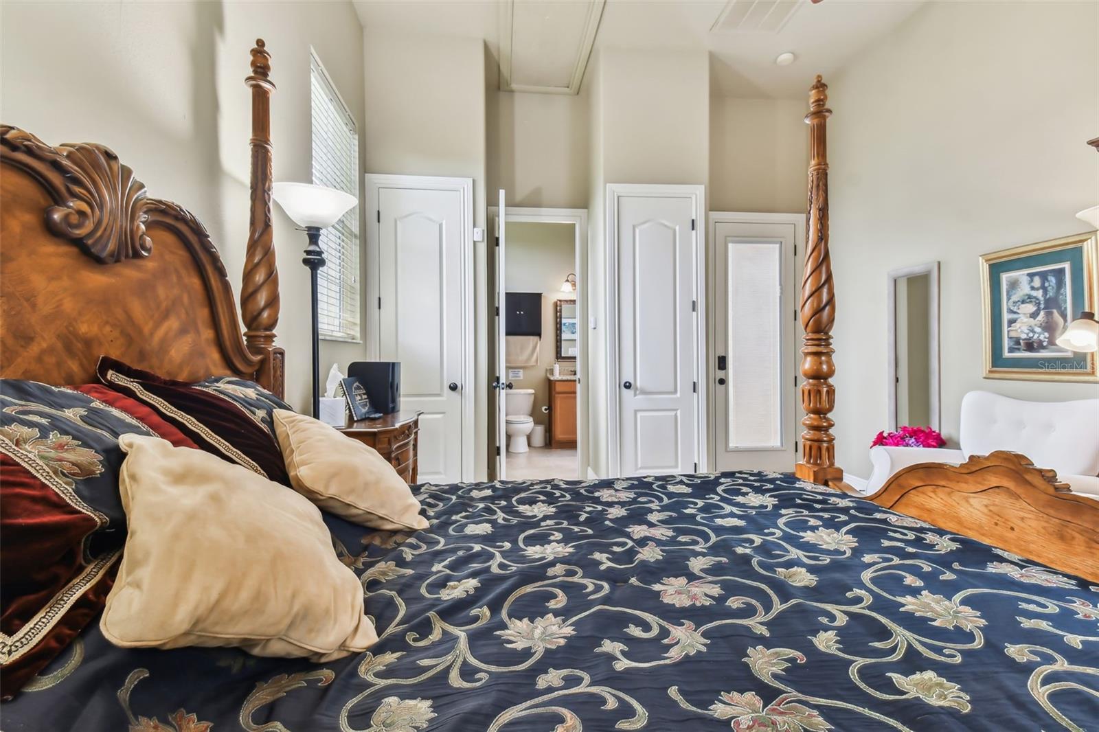12709 MANNHURST OAK LN, LITHIA, FL, 33547