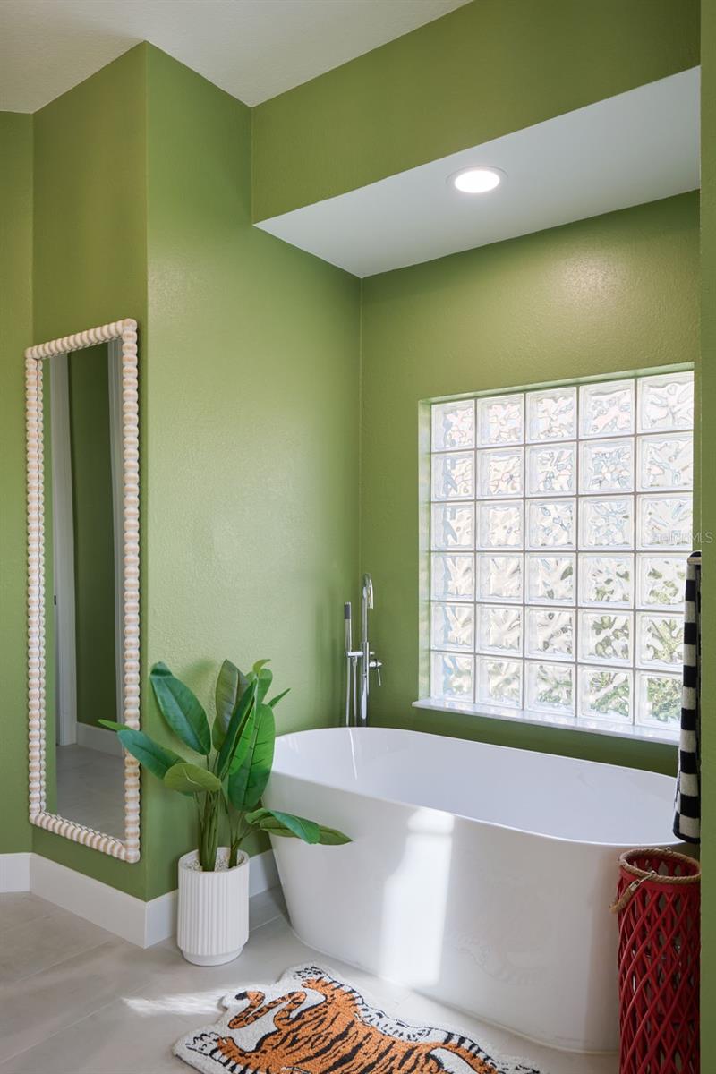 8500 SOUTHWIND BAY CIR, FORT MYERS, FL, 33908