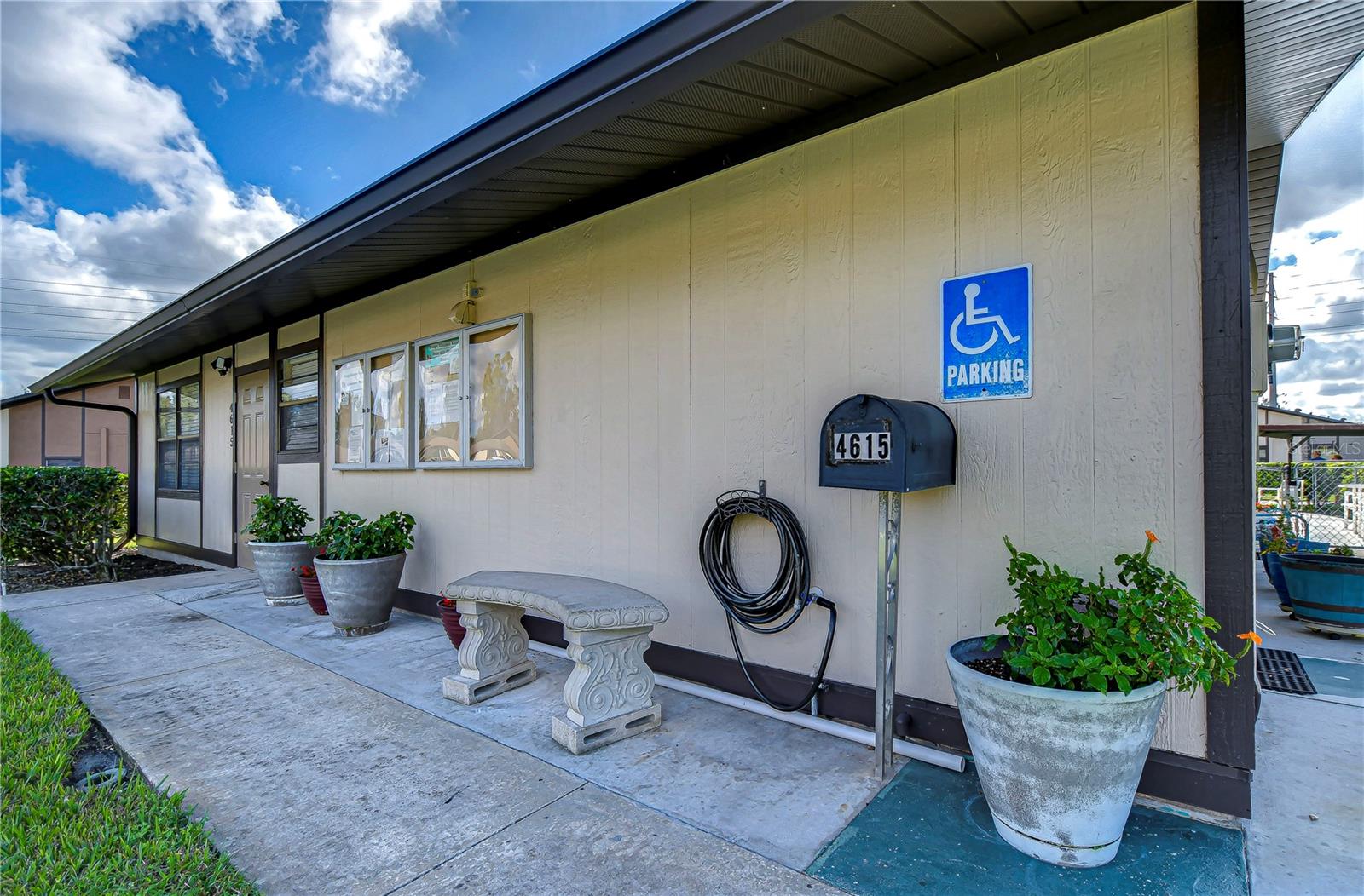 37724 ALISSA DR, ZEPHYRHILLS, FL, 33542