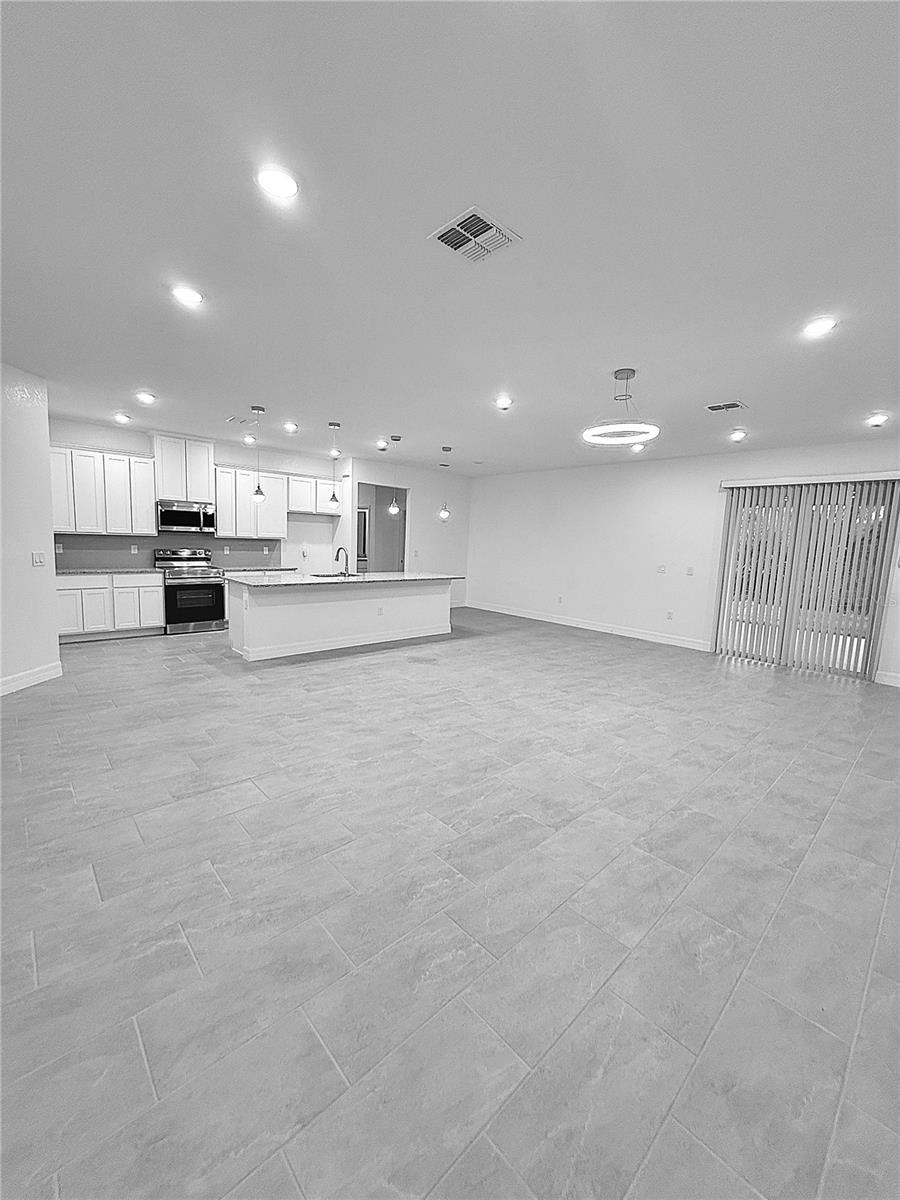 15467 MAYNARD AVE, PORT CHARLOTTE, FL, 33953