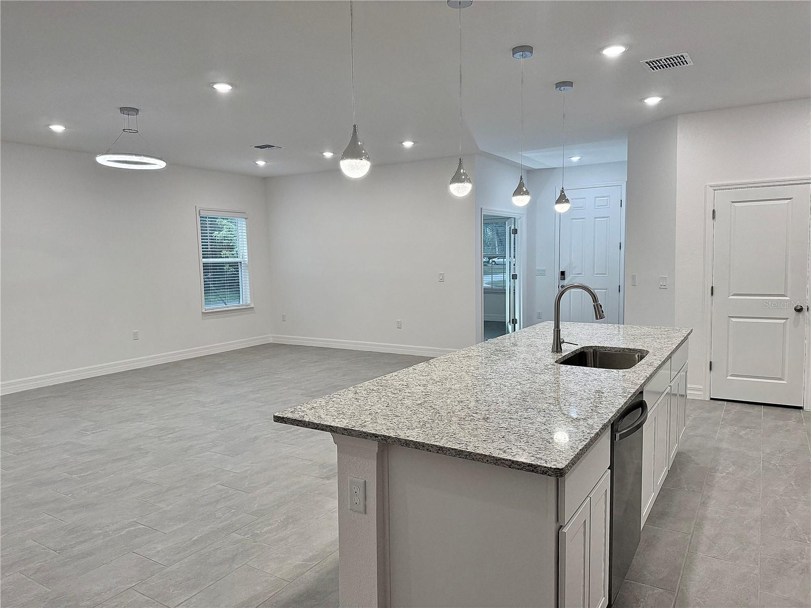 15467 MAYNARD AVE, PORT CHARLOTTE, FL, 33953