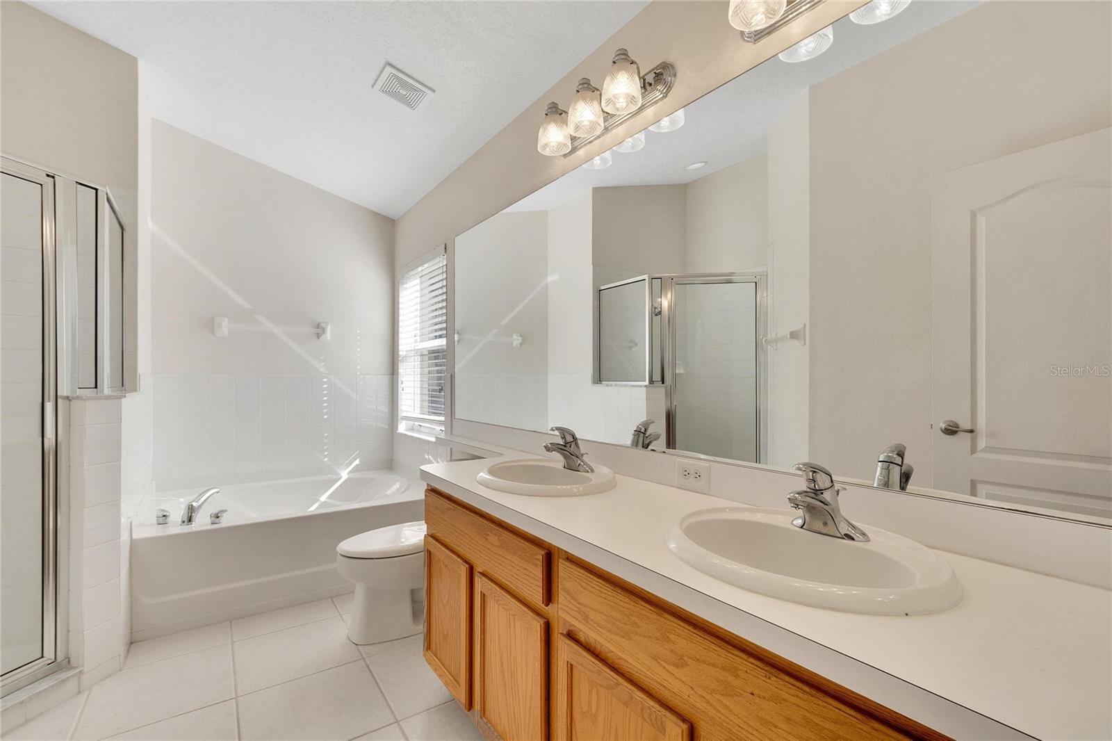 8534 CARRIAGE POINTE DR, GIBSONTON, FL, 33534