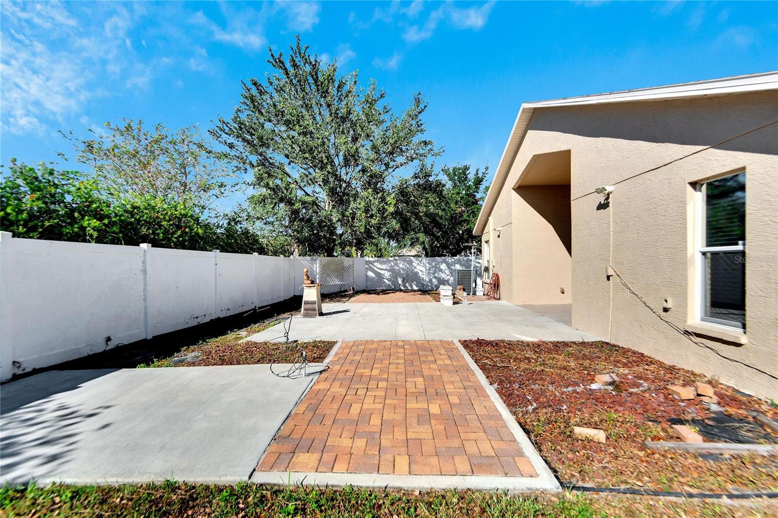 8534 CARRIAGE POINTE DR, GIBSONTON, FL, 33534