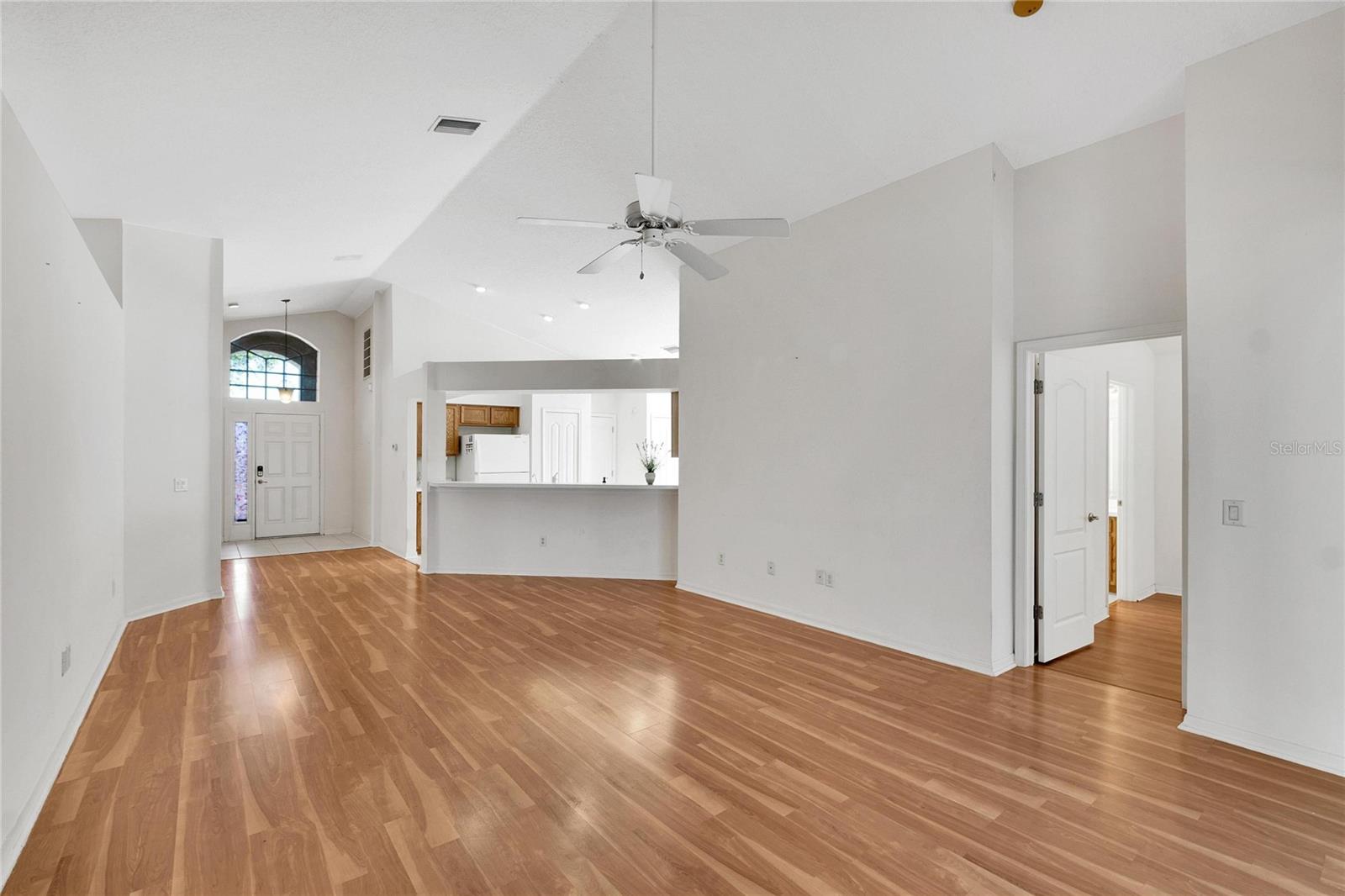 8534 CARRIAGE POINTE DR, GIBSONTON, FL, 33534