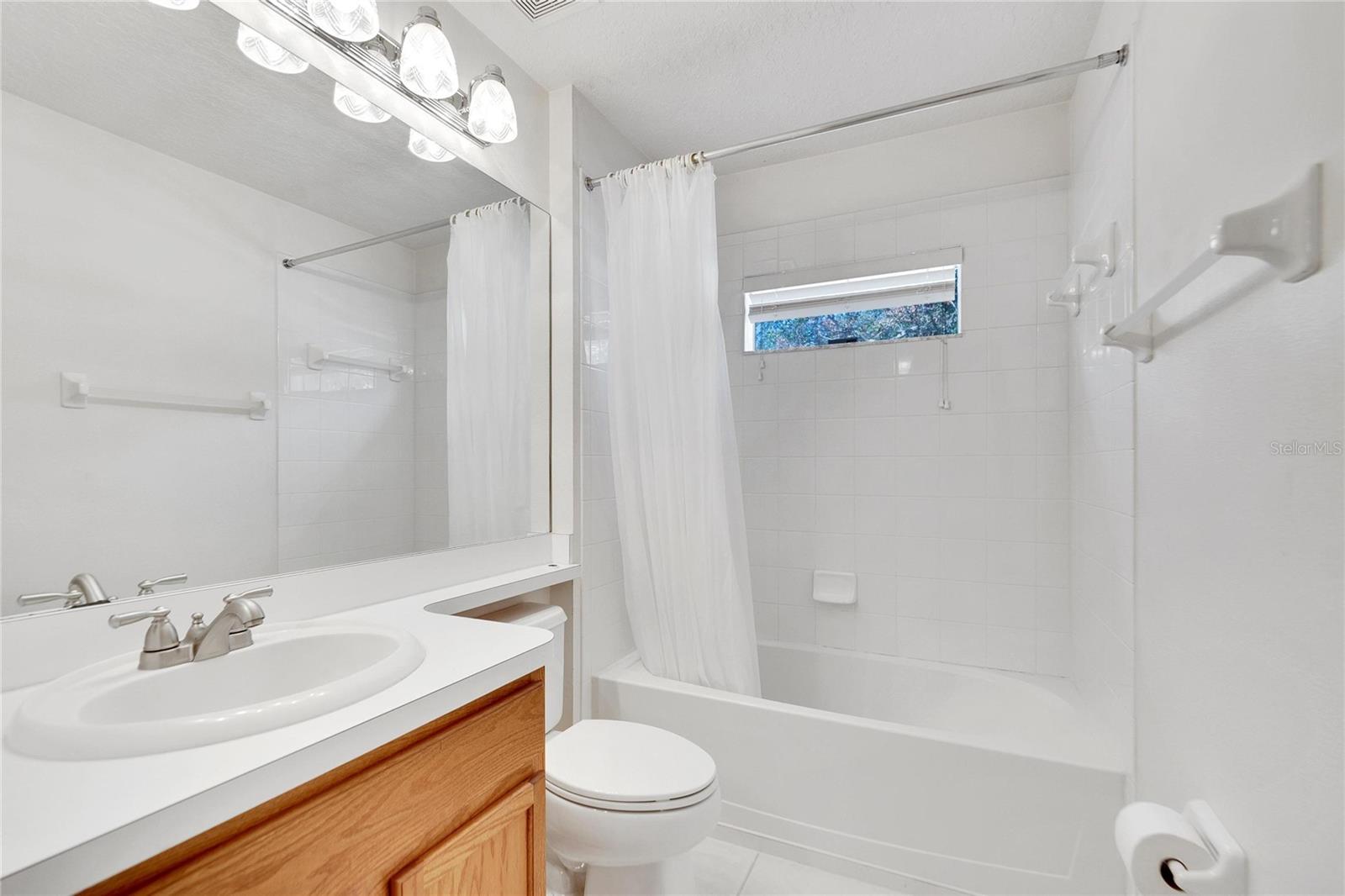 8534 CARRIAGE POINTE DR, GIBSONTON, FL, 33534