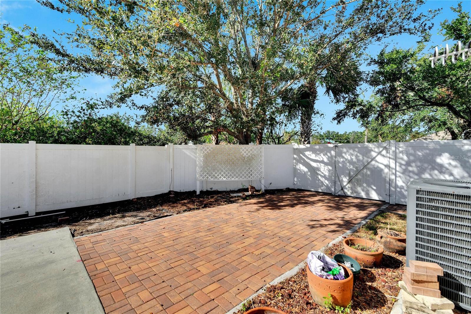 8534 CARRIAGE POINTE DR, GIBSONTON, FL, 33534