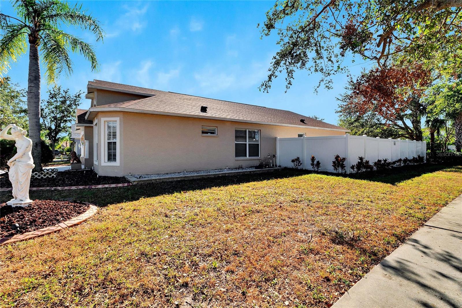 8534 CARRIAGE POINTE DR, GIBSONTON, FL, 33534