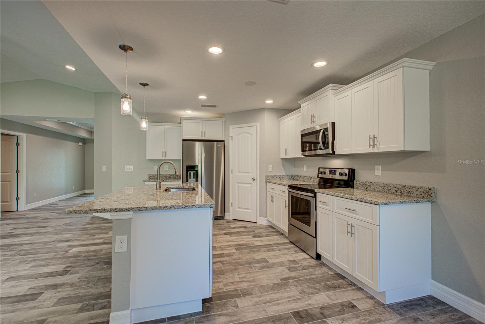 160 APOLLO DR, ROTONDA WEST, FL, 33947