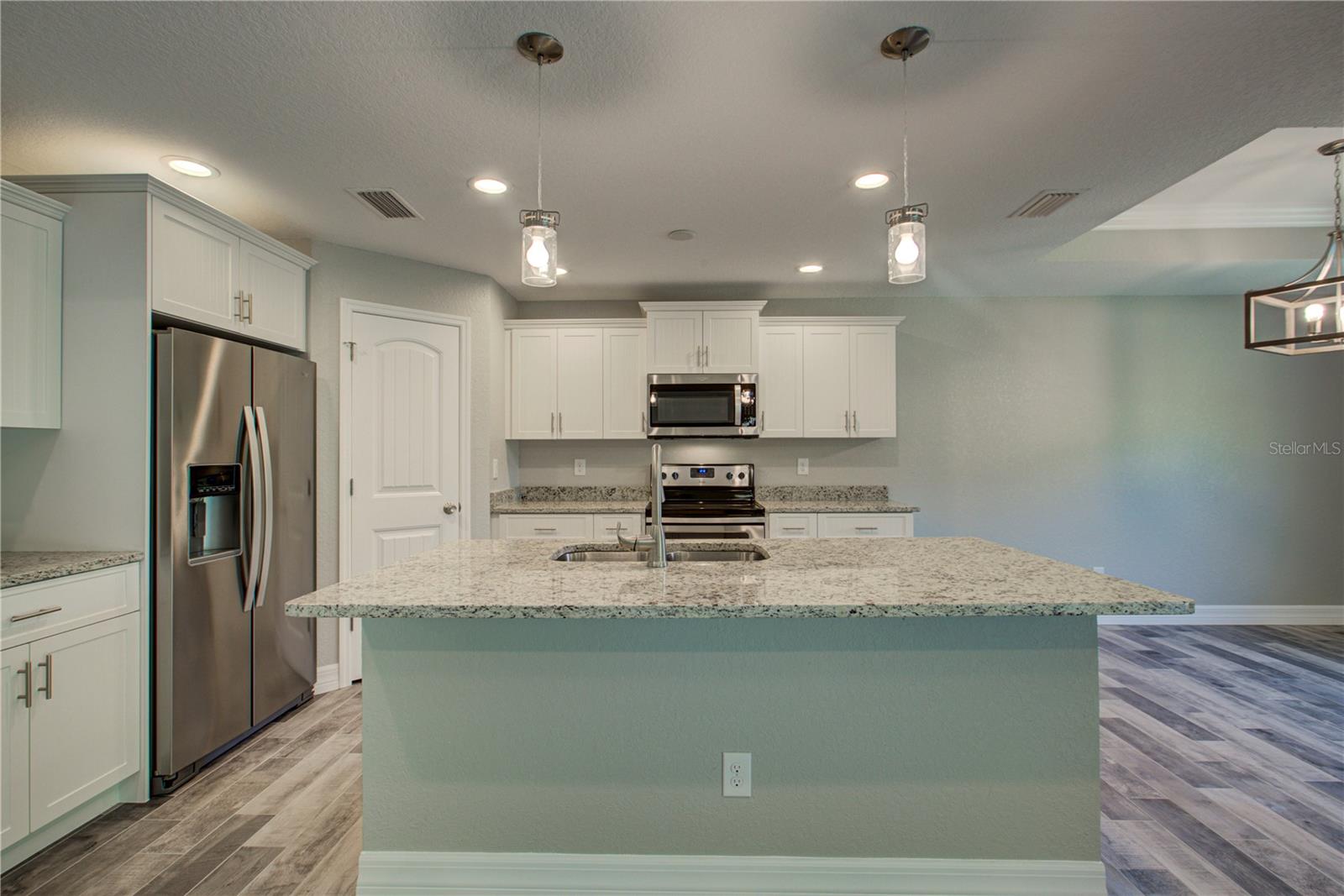 160 APOLLO DR, ROTONDA WEST, FL, 33947