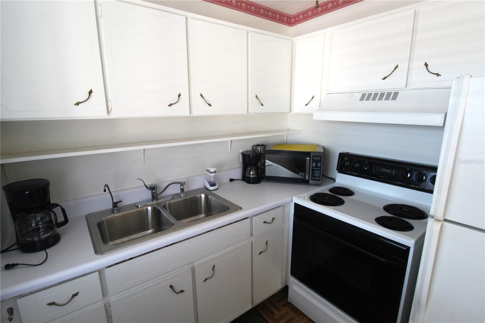 3101 BEE RIDGE RD #209, SARASOTA, FL, 34239
