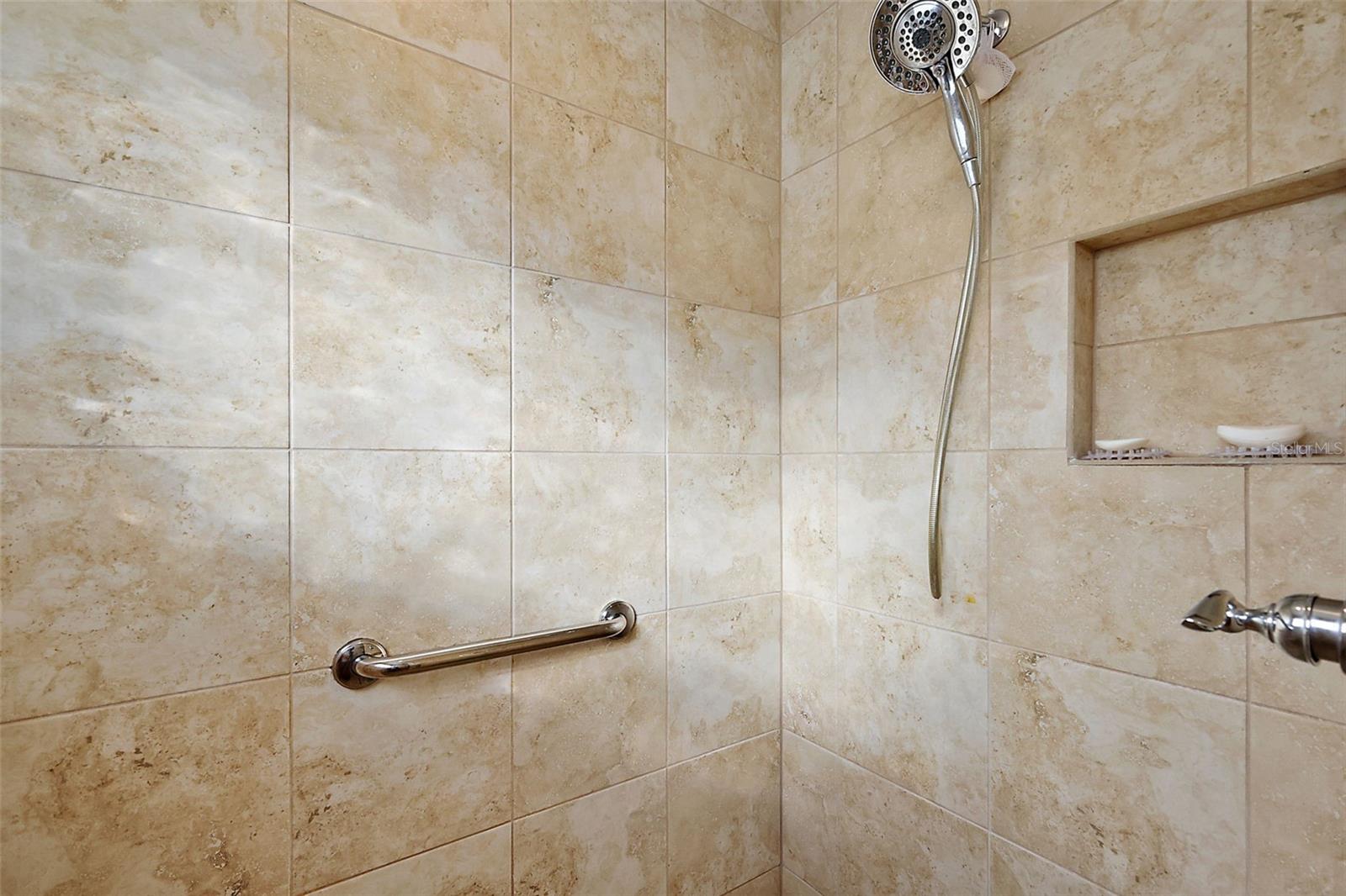 1095 BLOUNT AVE, THE VILLAGES, FL, 32163