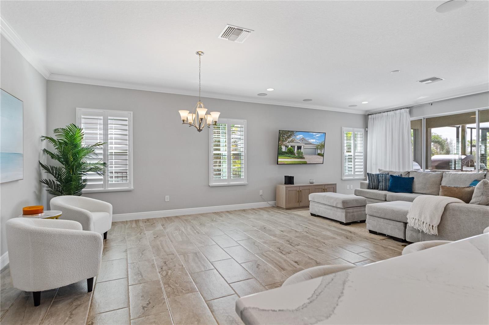5810 SILVER SUN DR, APOLLO BEACH, FL, 33572