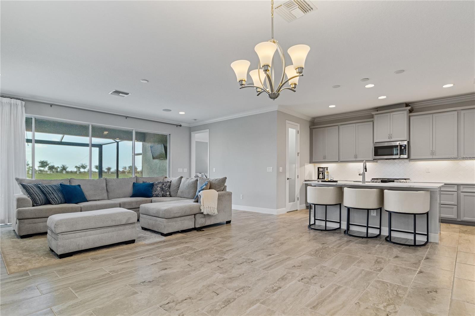 5810 SILVER SUN DR, APOLLO BEACH, FL, 33572