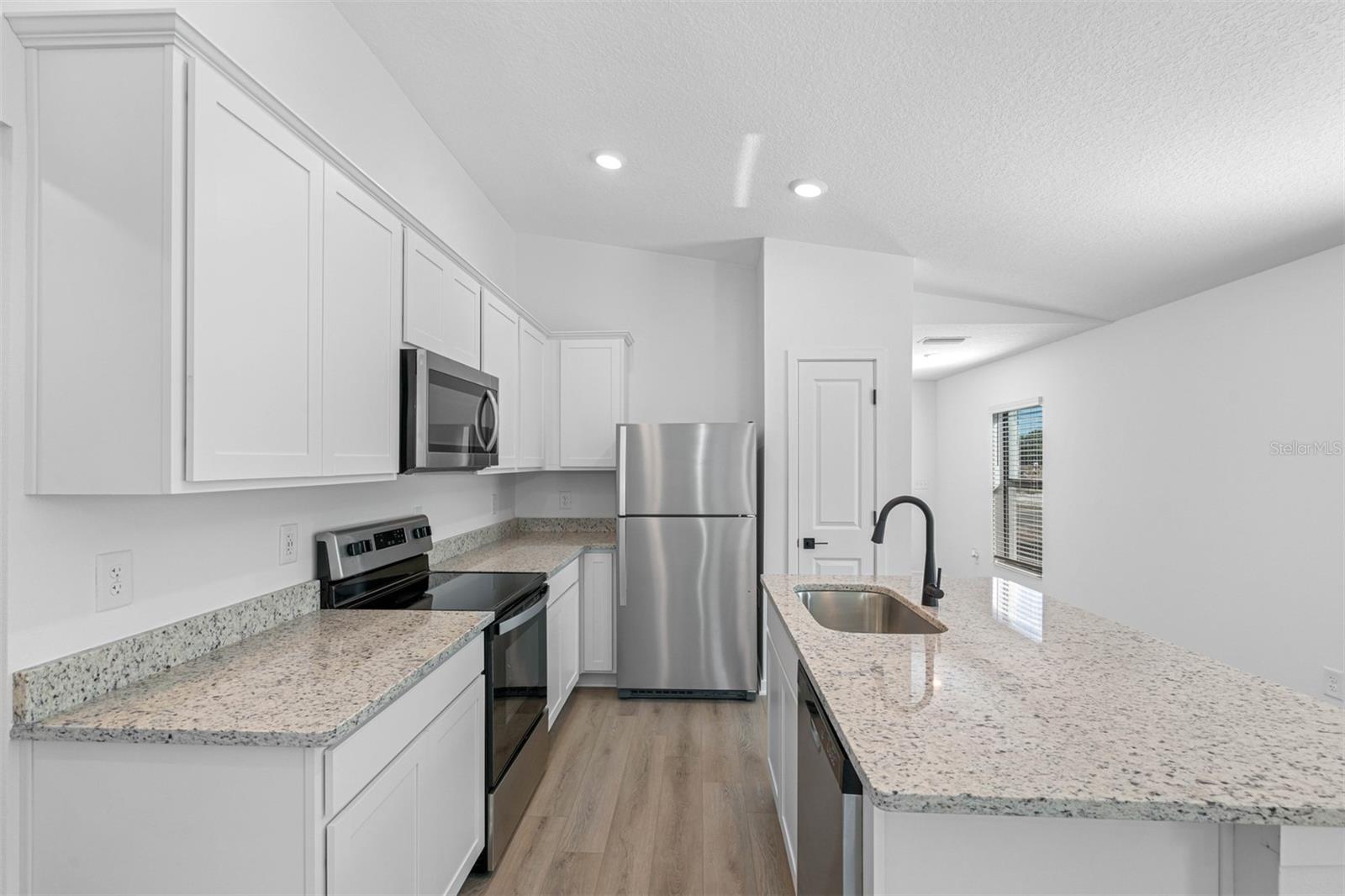 29634 FEDORA CIR, BROOKSVILLE, FL, 34602
