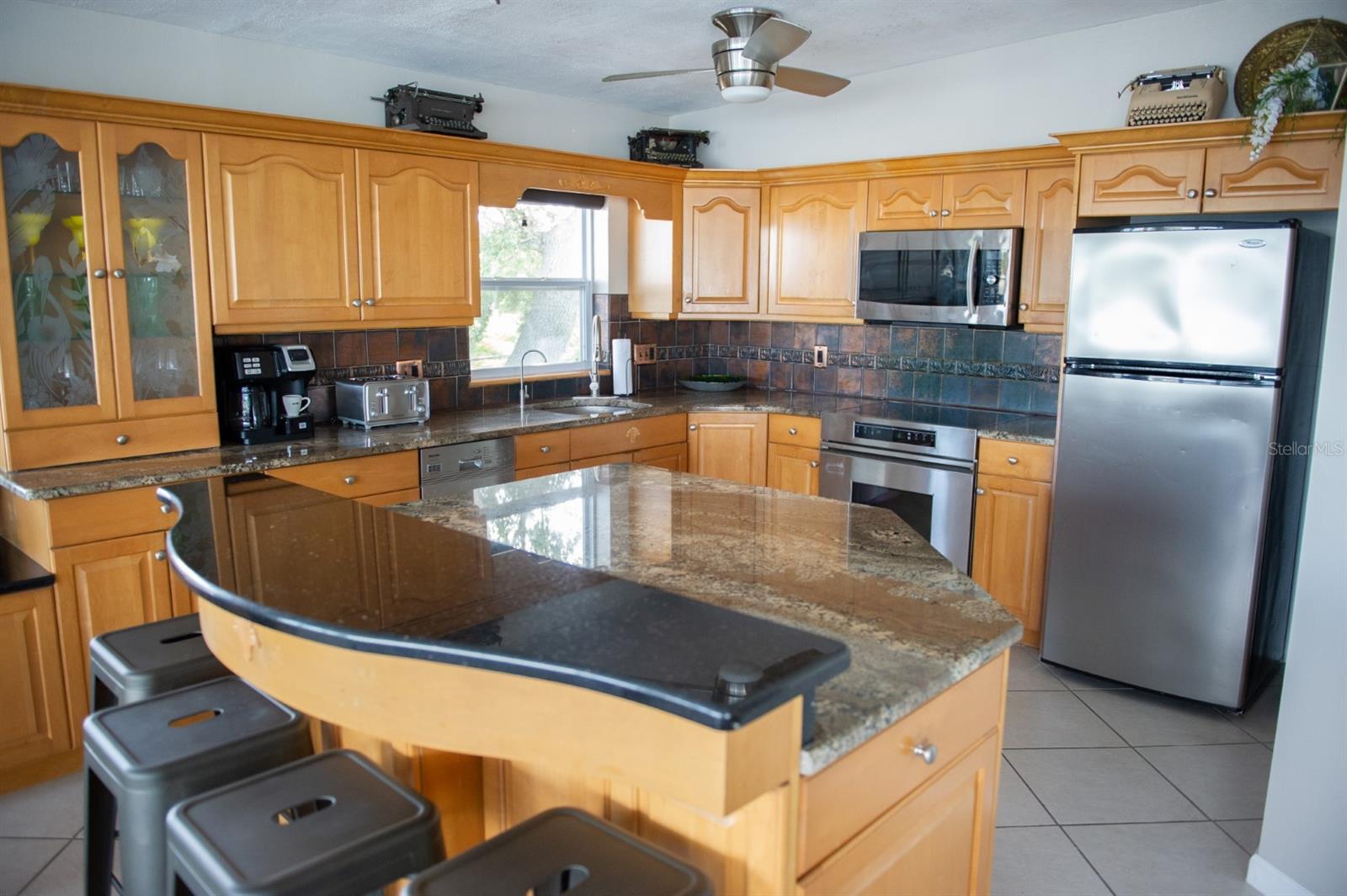 2311 BAY BLVD, INDIAN ROCKS BEACH, FL, 33785