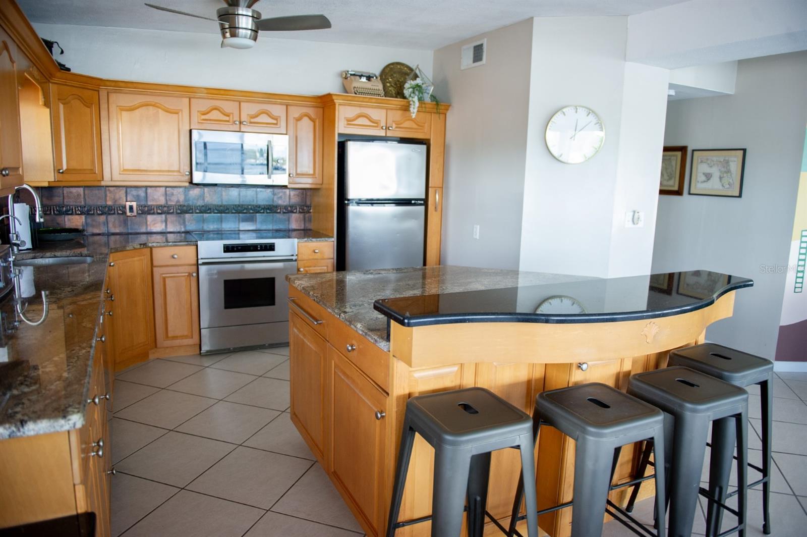 2311 BAY BLVD, INDIAN ROCKS BEACH, FL, 33785