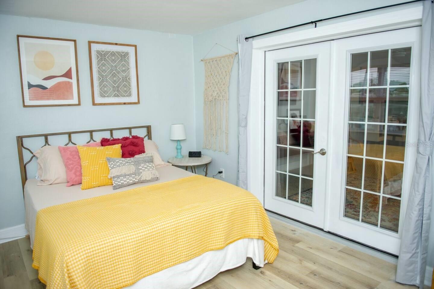 2311 BAY BLVD, INDIAN ROCKS BEACH, FL, 33785