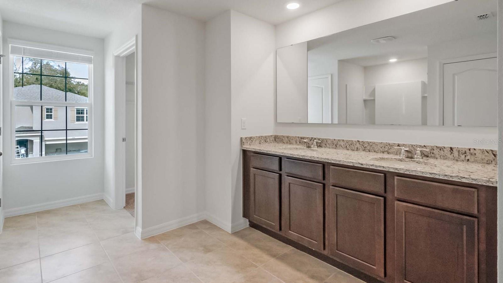 1209 LIMBALI ST, MOUNT DORA, FL, 32757