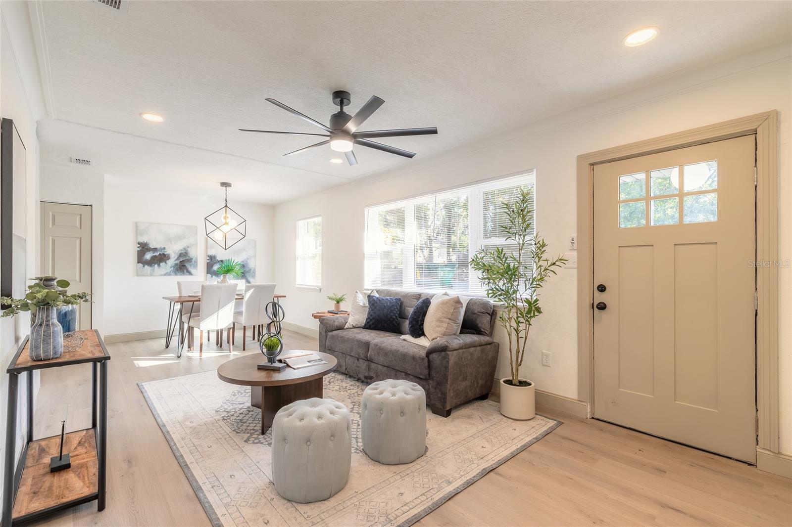 735 E CAROLINA AVE, DELAND, FL, 32724