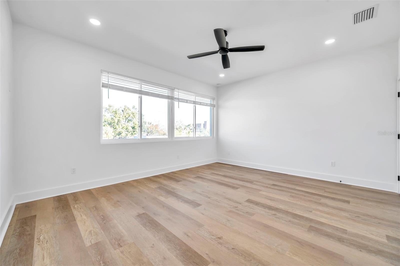 2608 W COLUMBUS DR #3, TAMPA, FL, 33607