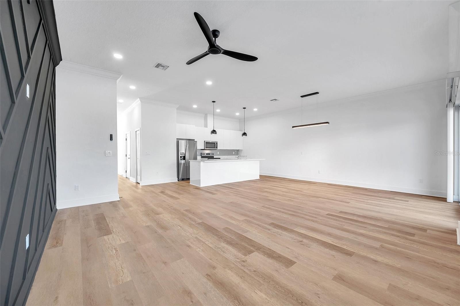 2608 W COLUMBUS DR #3, TAMPA, FL, 33607