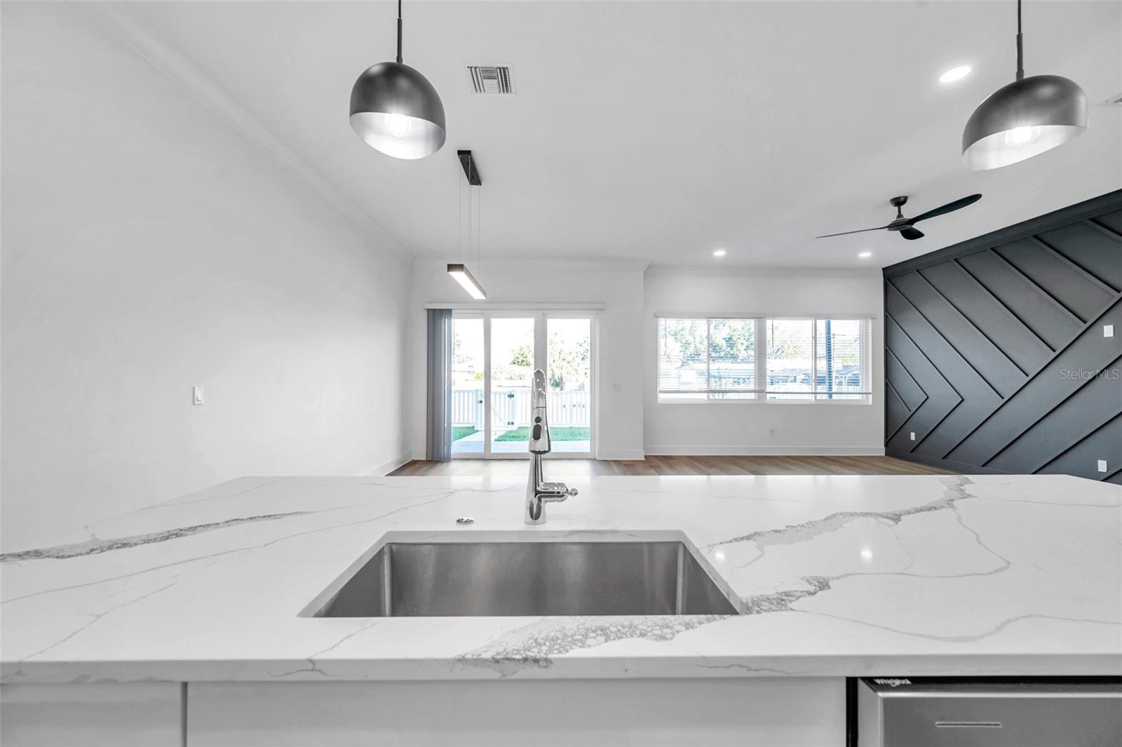 2608 W COLUMBUS DR #3, TAMPA, FL, 33607