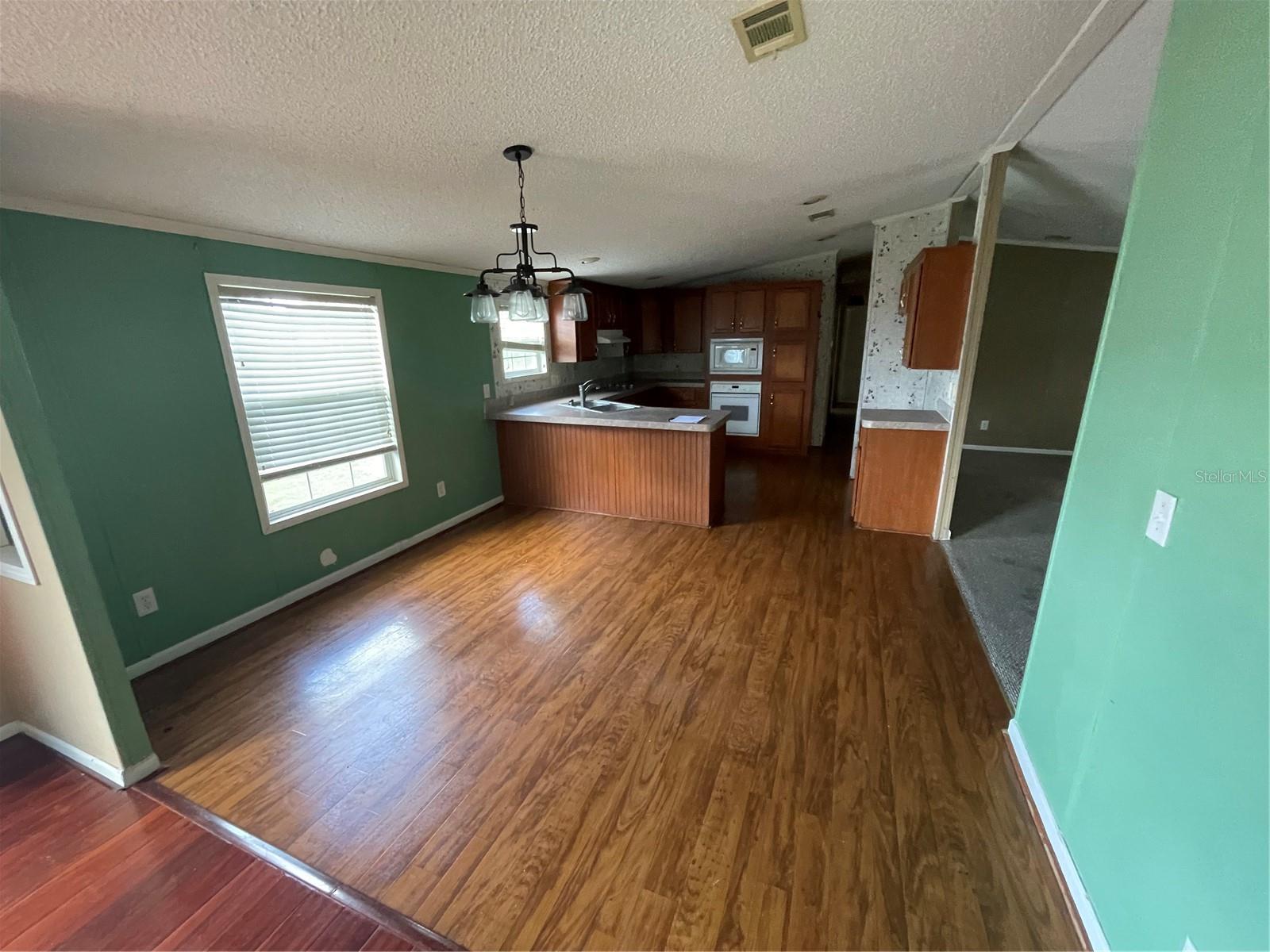 2214 GEMSTONE LN, PLANT CITY, FL, 33566