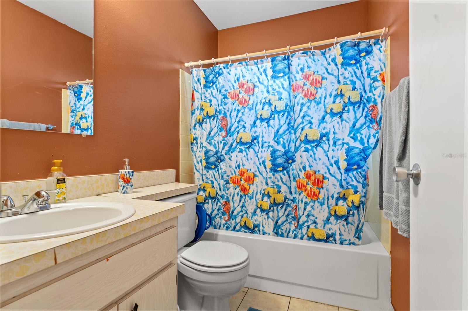 4511 LAKESHORE AVE, SPRING HILL, FL, 34606