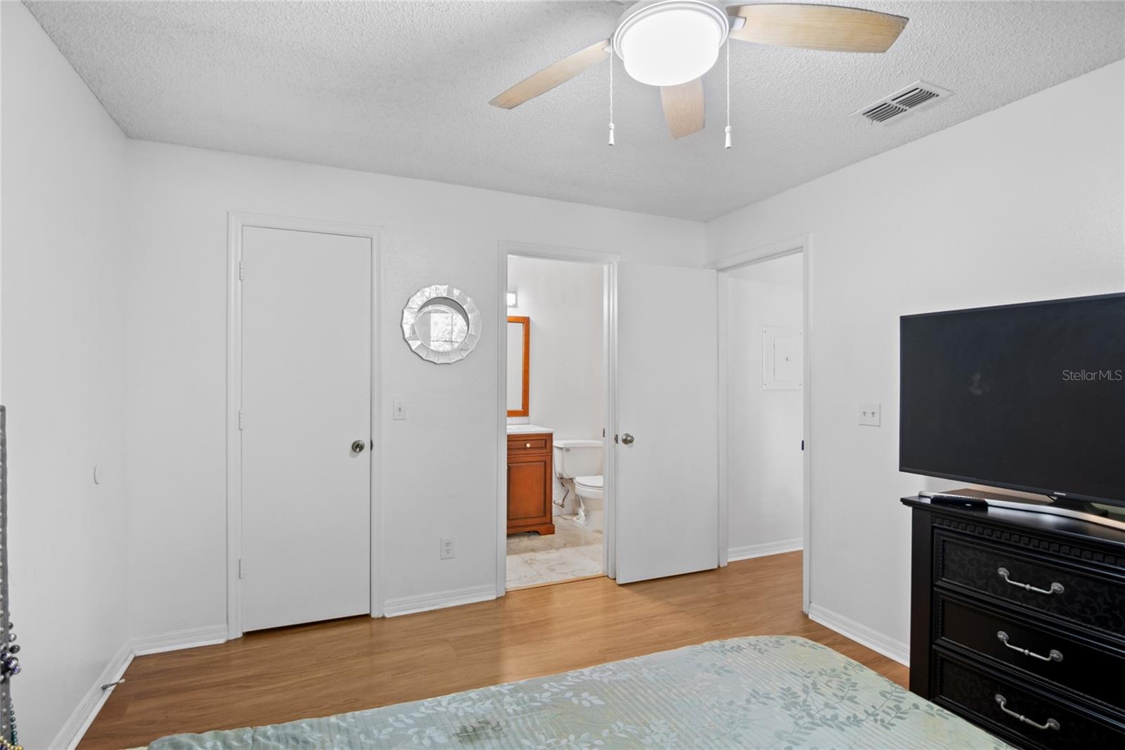 5968 WESTGATE DR #202, ORLANDO, FL, 32835